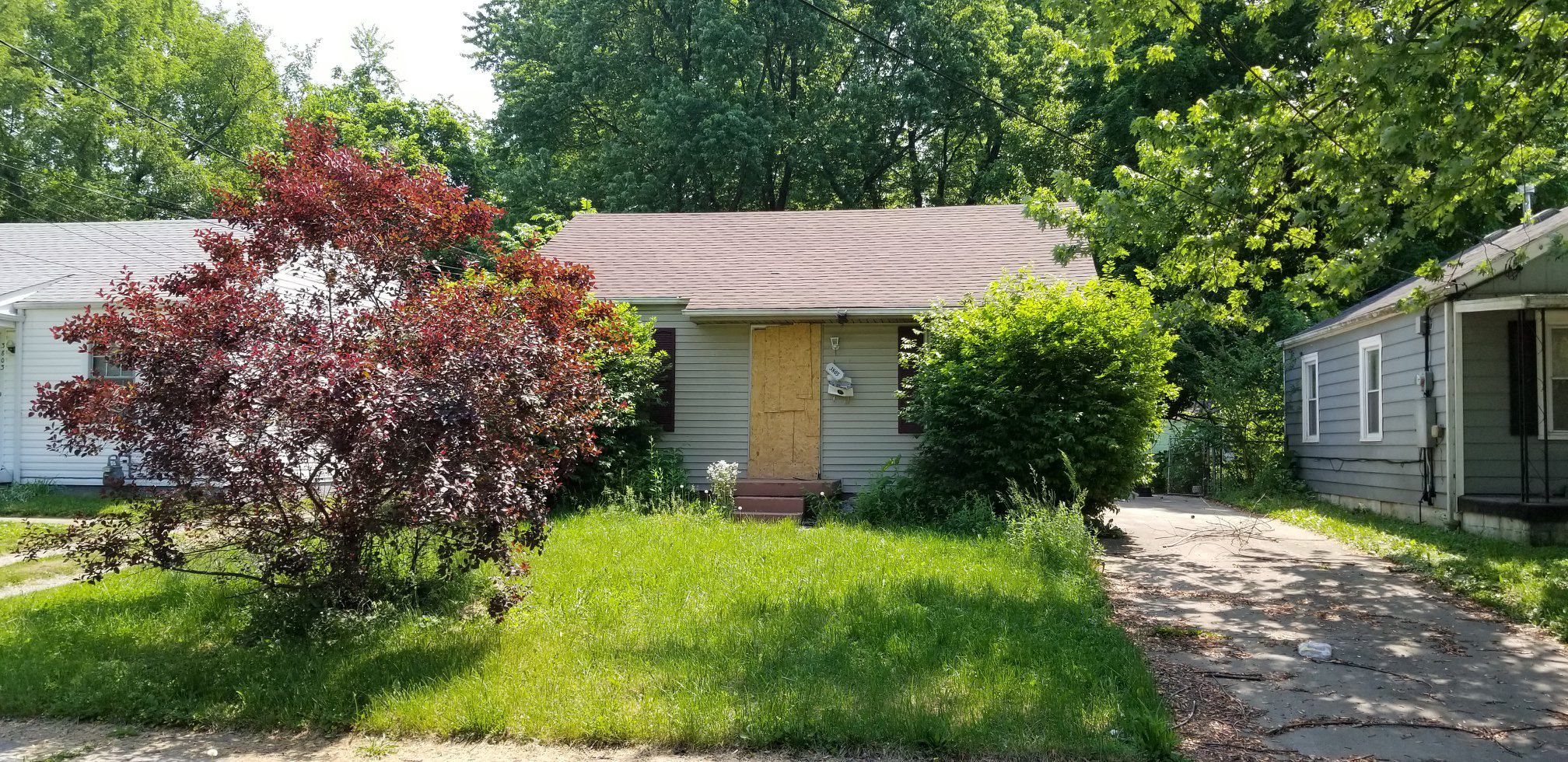 Old pic of home before reno